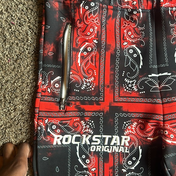 Rockstar original is a good brand for young people to have fun with. - Picture 6 of 7